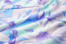 Load image into Gallery viewer, Daisy Print Biker Shorts