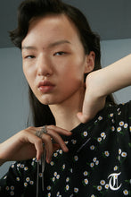 Load image into Gallery viewer, Daisy Bodysuit