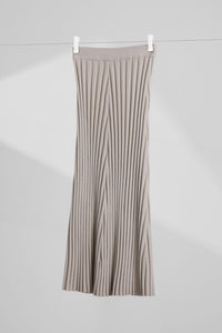 Pleated Knit Skirt