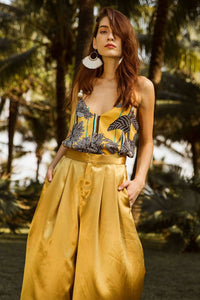 Pleated Loose Crop Pants