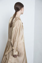 Load image into Gallery viewer, Pleated Back Trench Coat
