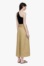 Load image into Gallery viewer, Cotton Pleat Wide Leg Belted Pants
