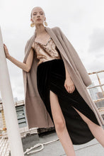 Load image into Gallery viewer, Oversized Long Cardigan
