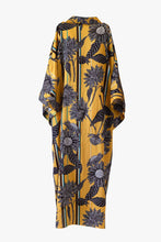 Load image into Gallery viewer, Long Printed Kimono
